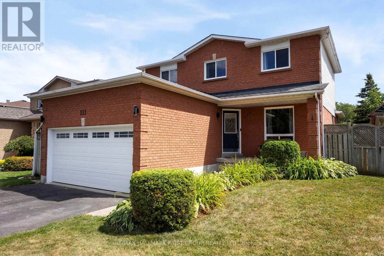 111 Clayton Crescent, Clarington, Ontario  L1C 4P2 - Photo 3 - E12358028