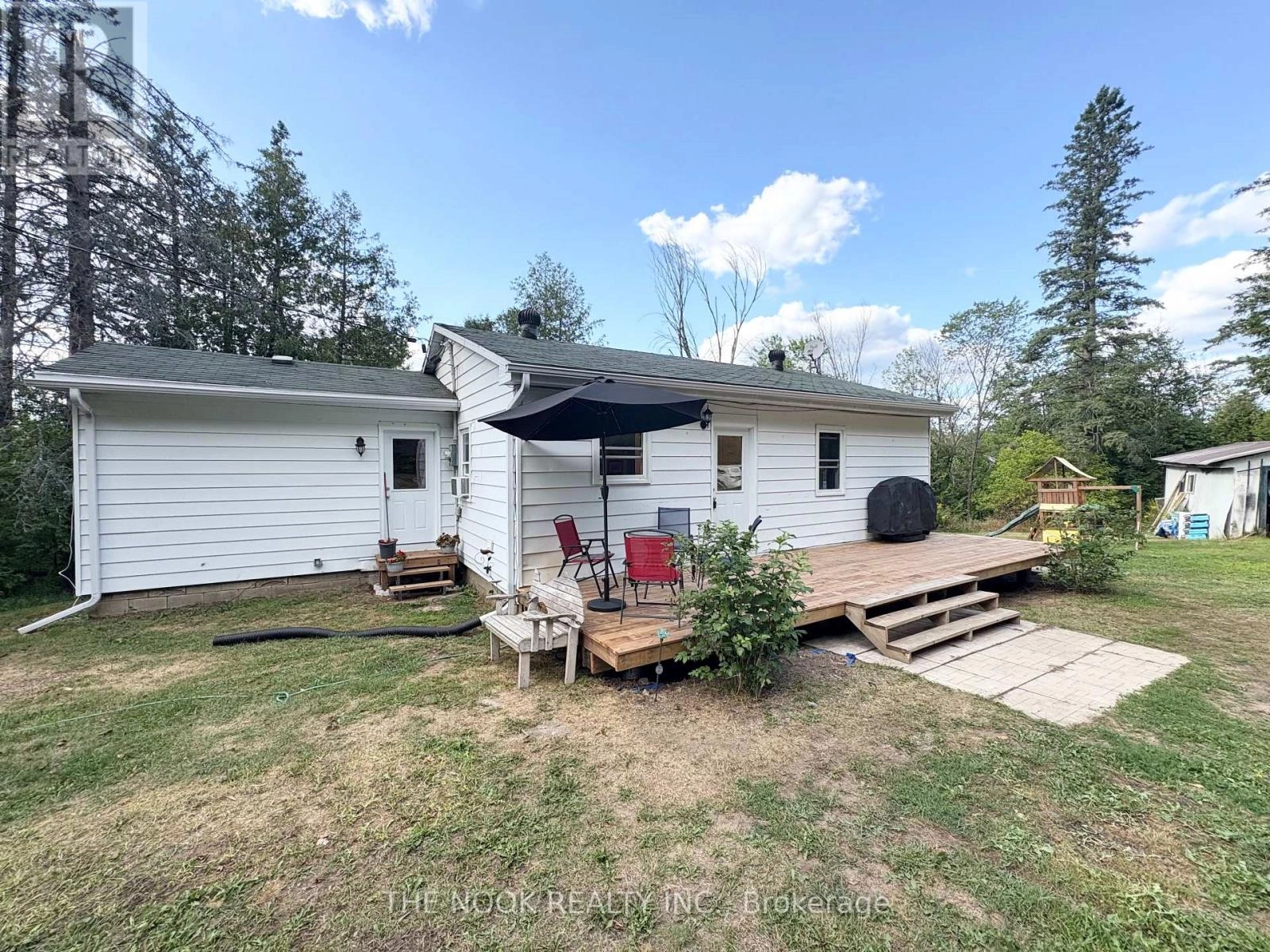 7598 Rd 509 Road, Frontenac, Ontario  K0H 2M0 - Photo 2 - X12358149