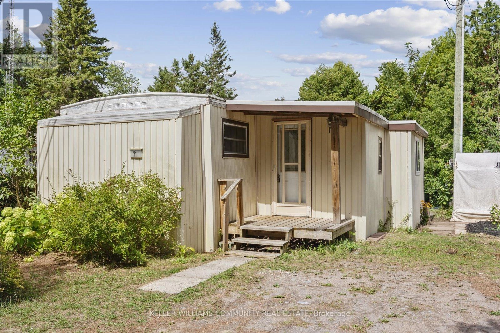 21 - 1093 County Rd 28, Otonabee-South Monaghan, Ontario  K9J 6Y3 - Photo 3 - X12358804