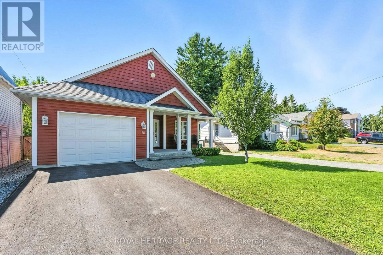 38 ALICE STREET, Brighton, Ontario