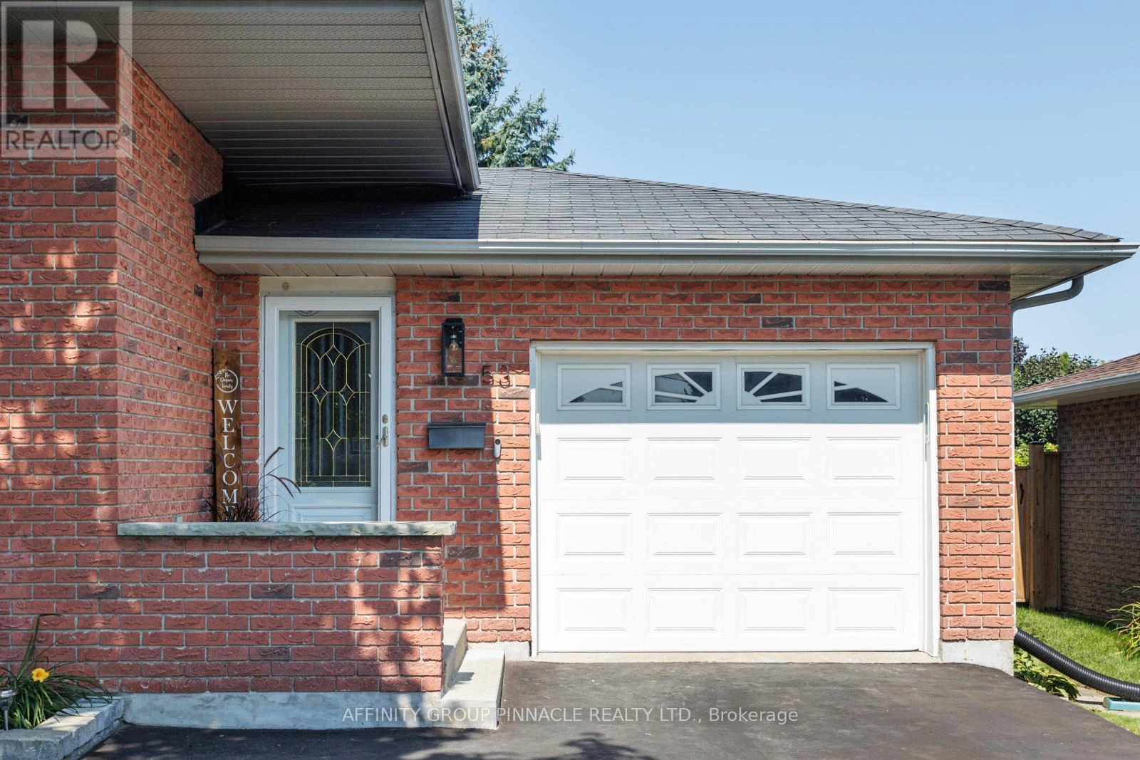 53 Madill Crescent, Kawartha Lakes, Ontario  K9V 5X3 - Photo 3 - X12359484