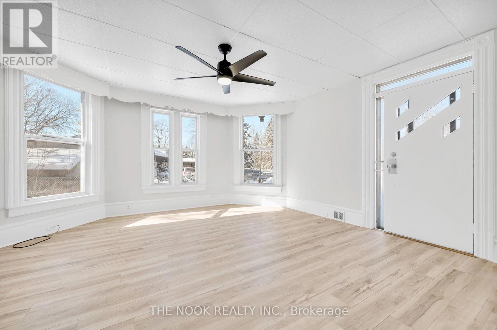 241 Bridge Street E, Belleville, Ontario  K8N 1P2 - Photo 3 - X12360027