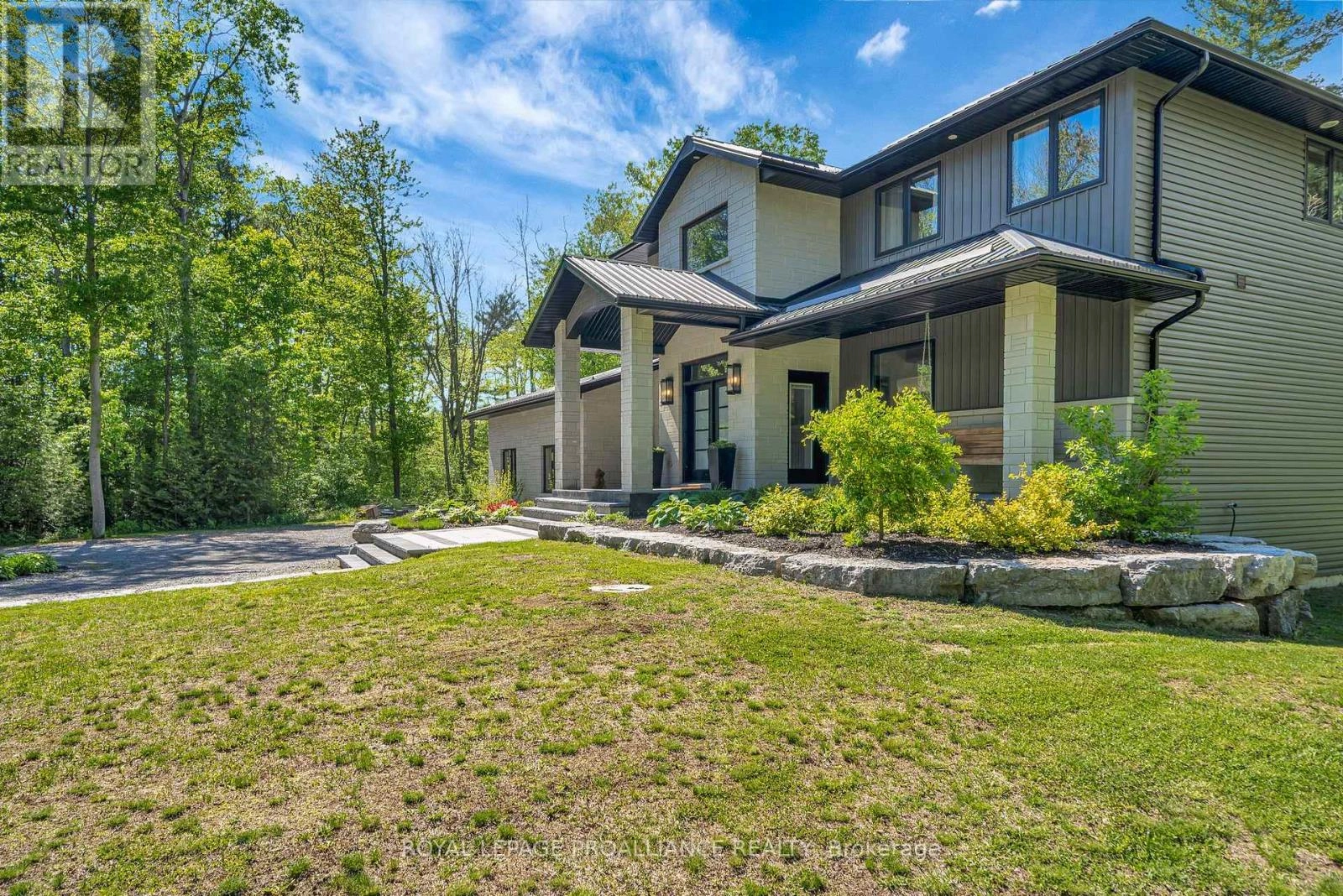 21514 Loyalist Parkway, Prince Edward County, Ontario  K0K 1L0 - Photo 3 - X12360034