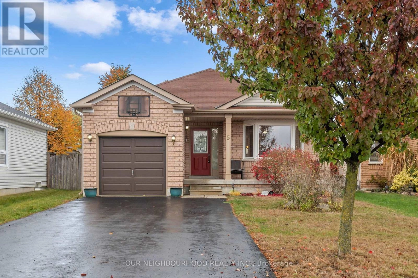5 Snell Court, Port Hope, Ontario  L1A 0A6 - Photo 3 - X12360040