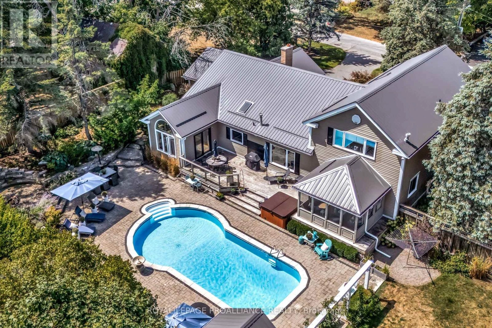 3 Wesley Acres Road, Prince Edward County, Ontario  K0K 1G0 - Photo 2 - X12360265