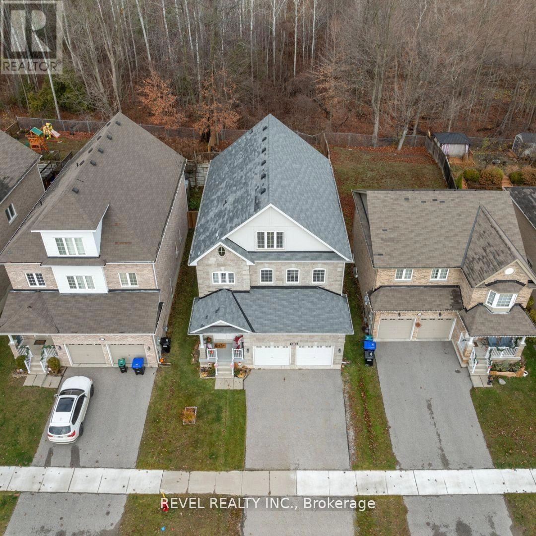 1254 Leslie Drive, Innisfil, Ontario  L9S 0G3 - Photo 1 - N12242395