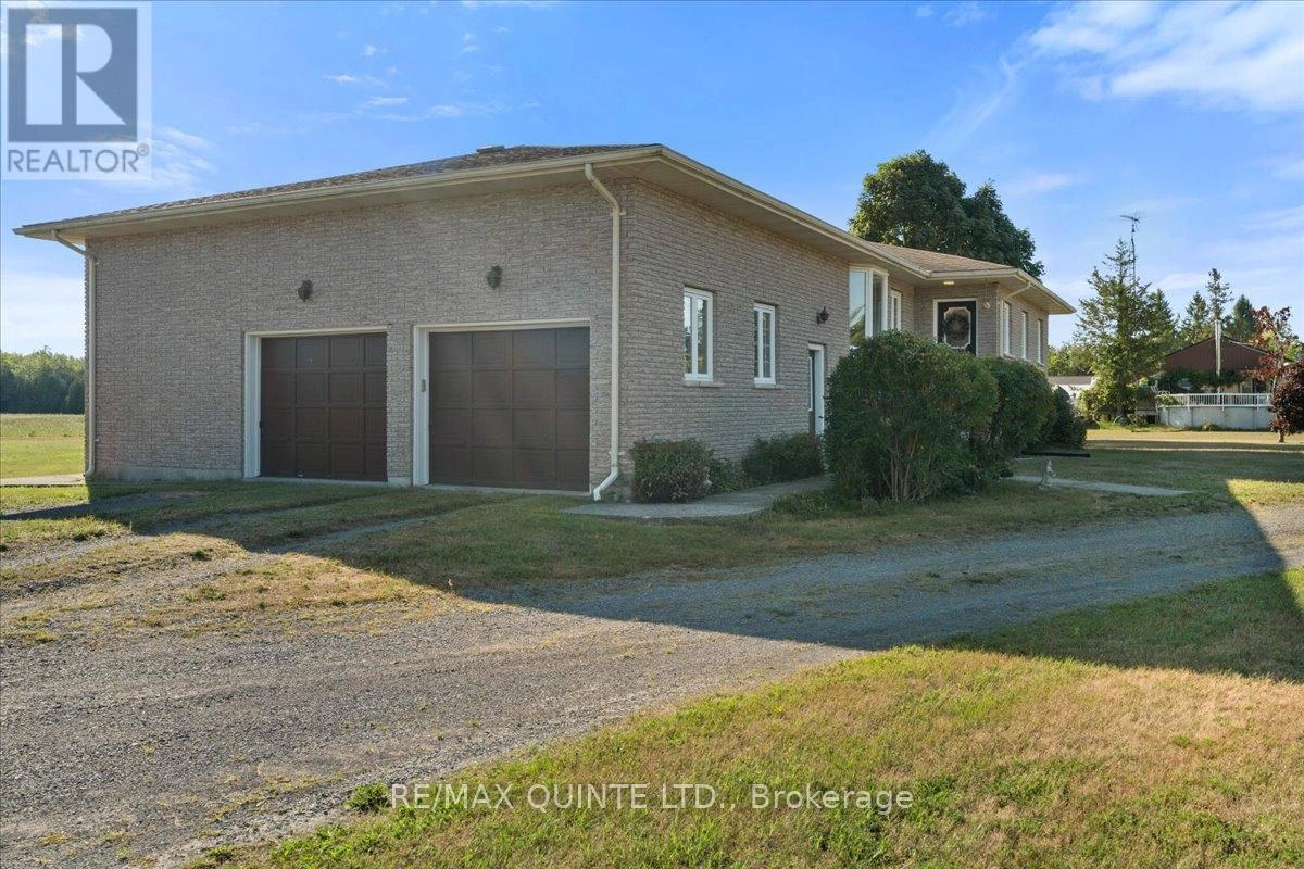 3460 Shannonville Road, Tyendinaga, Ontario  K0K 2Y0 - Photo 2 - X12360988