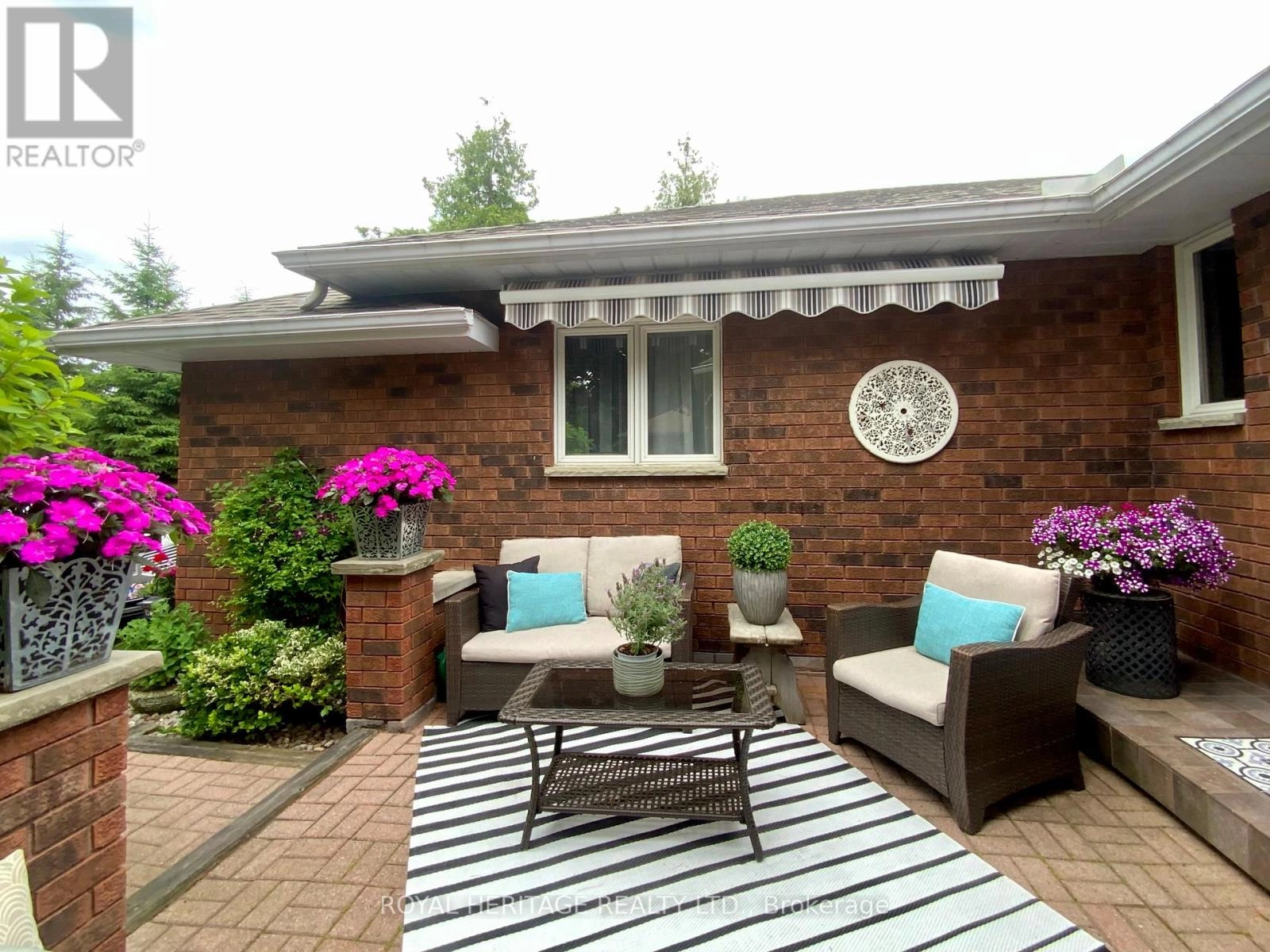 38 Patricia Place, Kawartha Lakes, Ontario  K0M 1A0 - Photo 2 - X12195880