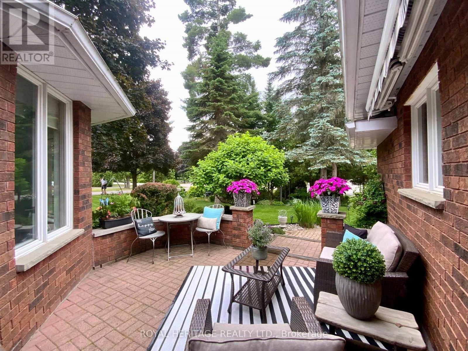 38 Patricia Place, Kawartha Lakes, Ontario  K0M 1A0 - Photo 3 - X12195880