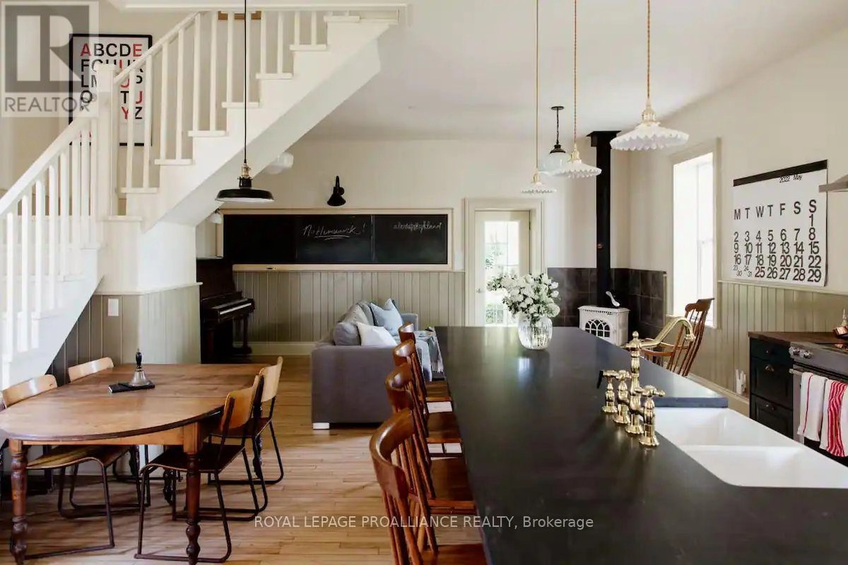 1047 South Big Island Road, Prince Edward County, Ontario  K0K 1E0 - Photo 1 - X12362013