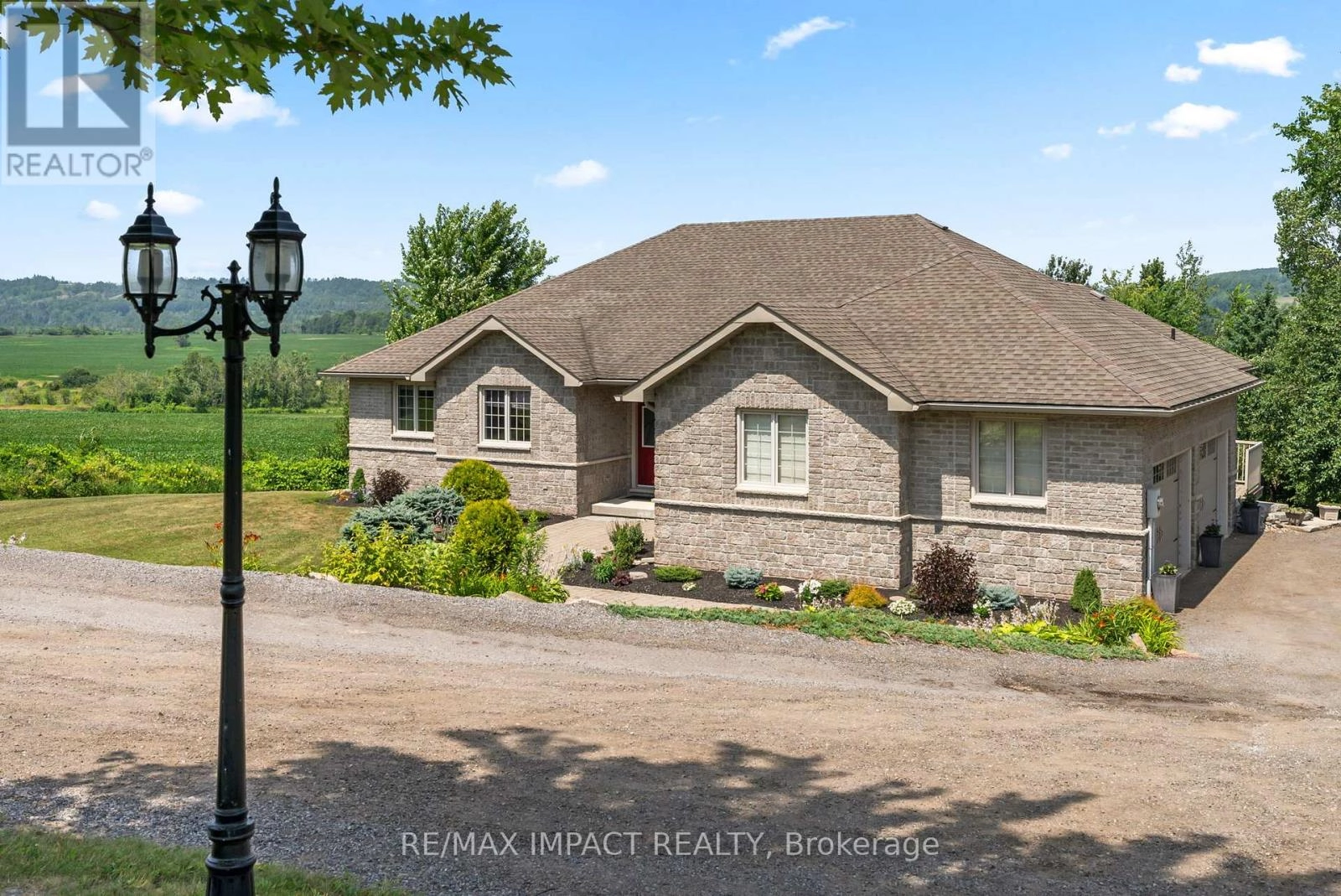 422 7a Highway, Cavan Monaghan, Ontario  L0A 1C0 - Photo 3 - X12308733