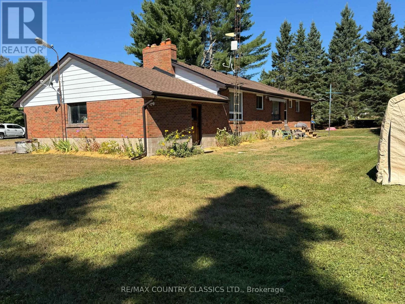 1012 Clement Lake Road, Highlands East, Ontario  K0L 3C0 - Photo 3 - X12362492