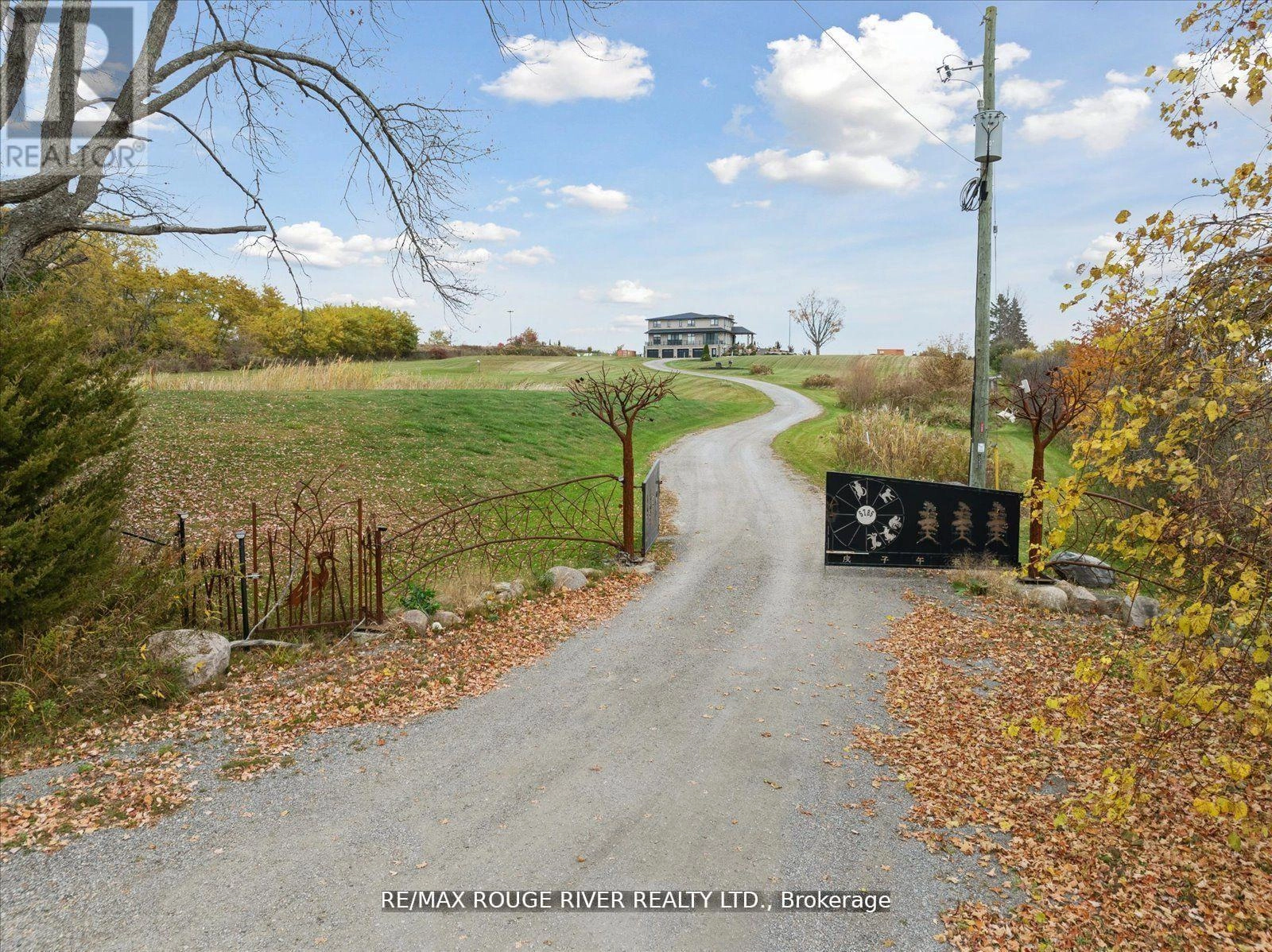5785 Halls Road N, Whitby, Ontario  L1M 1S5 - Photo 2 - E12363186
