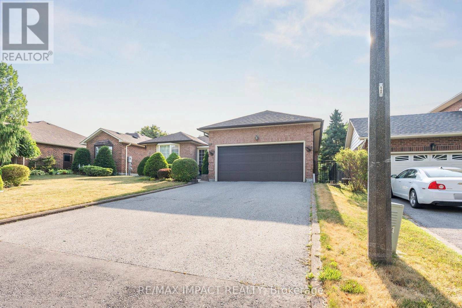 145 Hialeah Crescent, Whitby, Ontario  L1N 6V8 - Photo 1 - E12363250