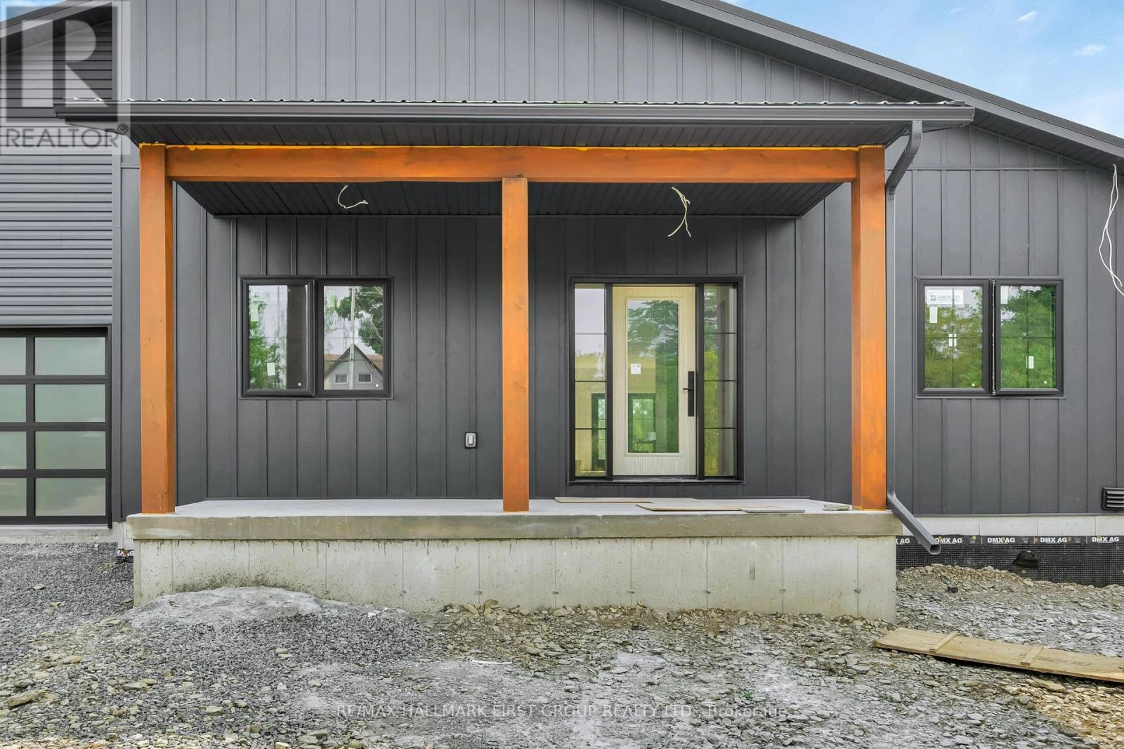 19115 Loyalist Parkway, Prince Edward County, Ontario  K0K 1T0 - Photo 3 - X12363341
