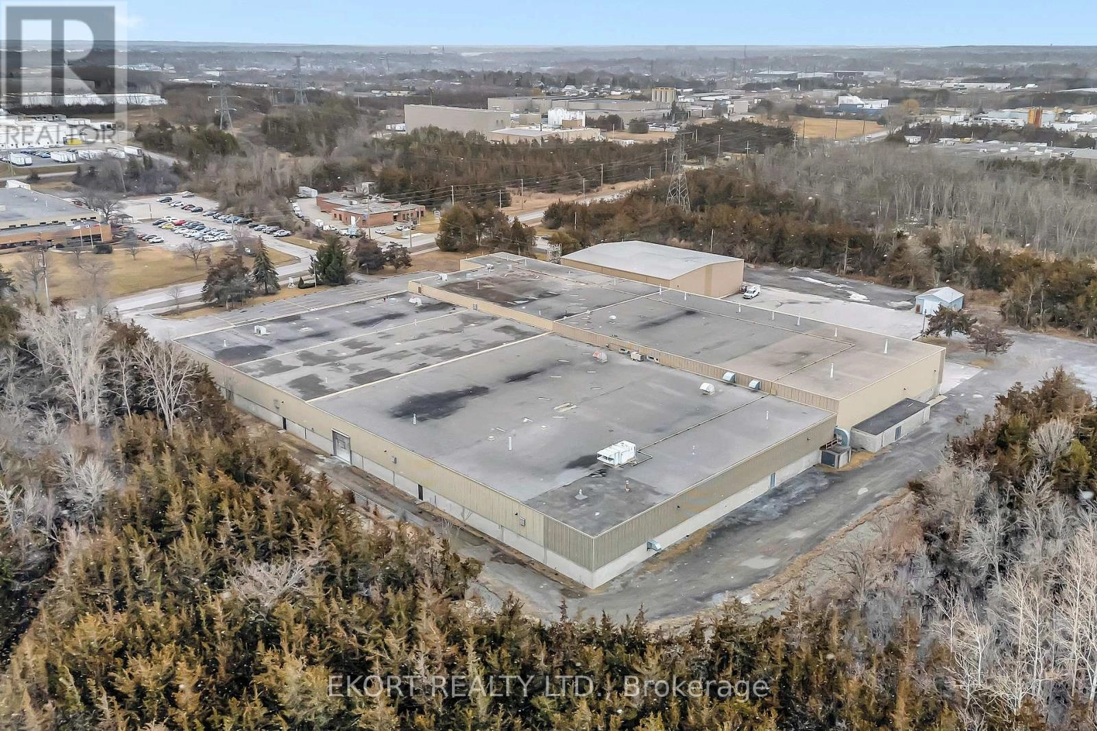 340 University Avenue, Belleville, Ontario  K8N 5T6 - Photo 3 - X12363399