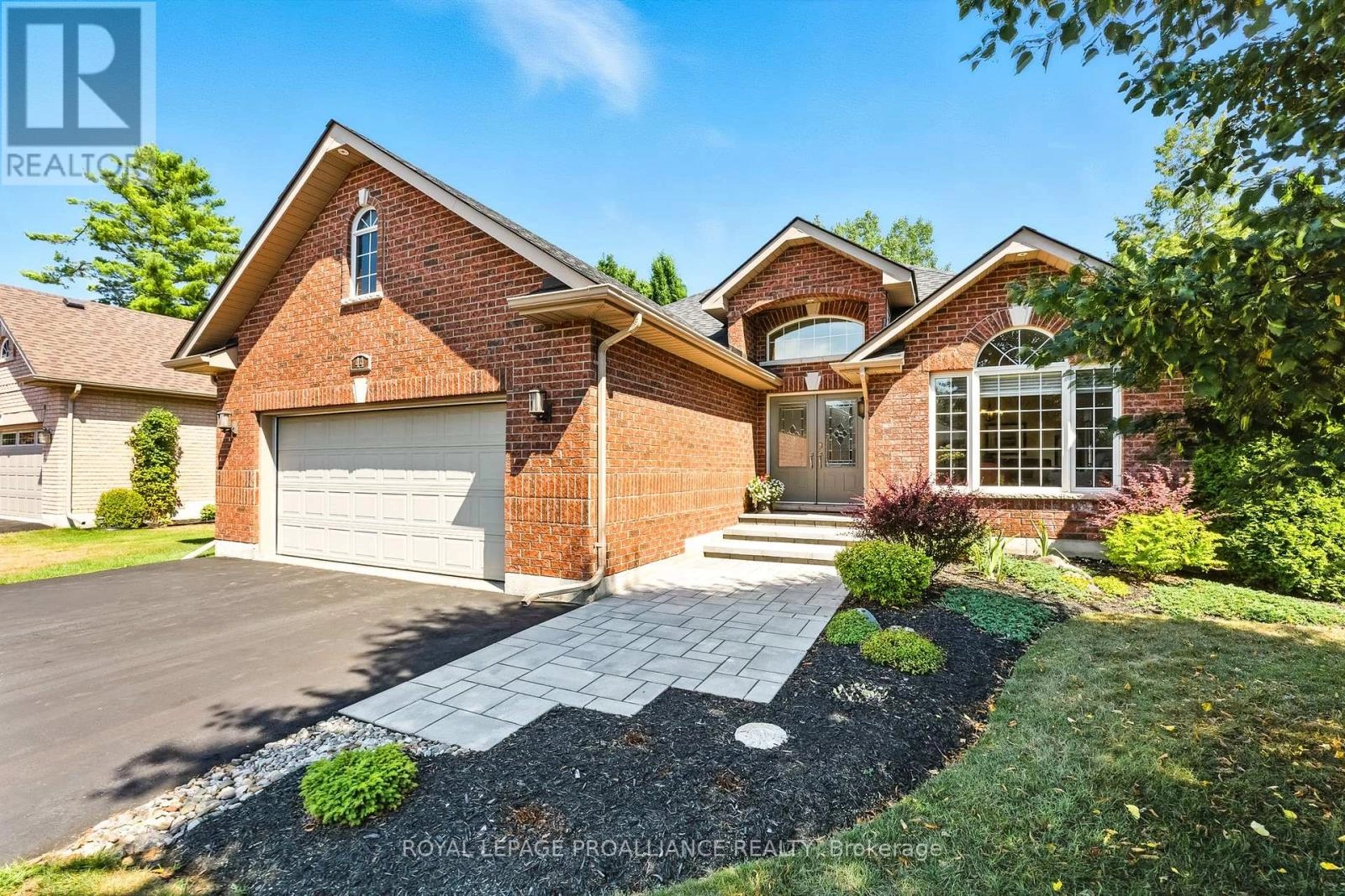 44 Huron Drive, Brighton, Ontario  K0K 1H0 - Photo 1 - X12363452