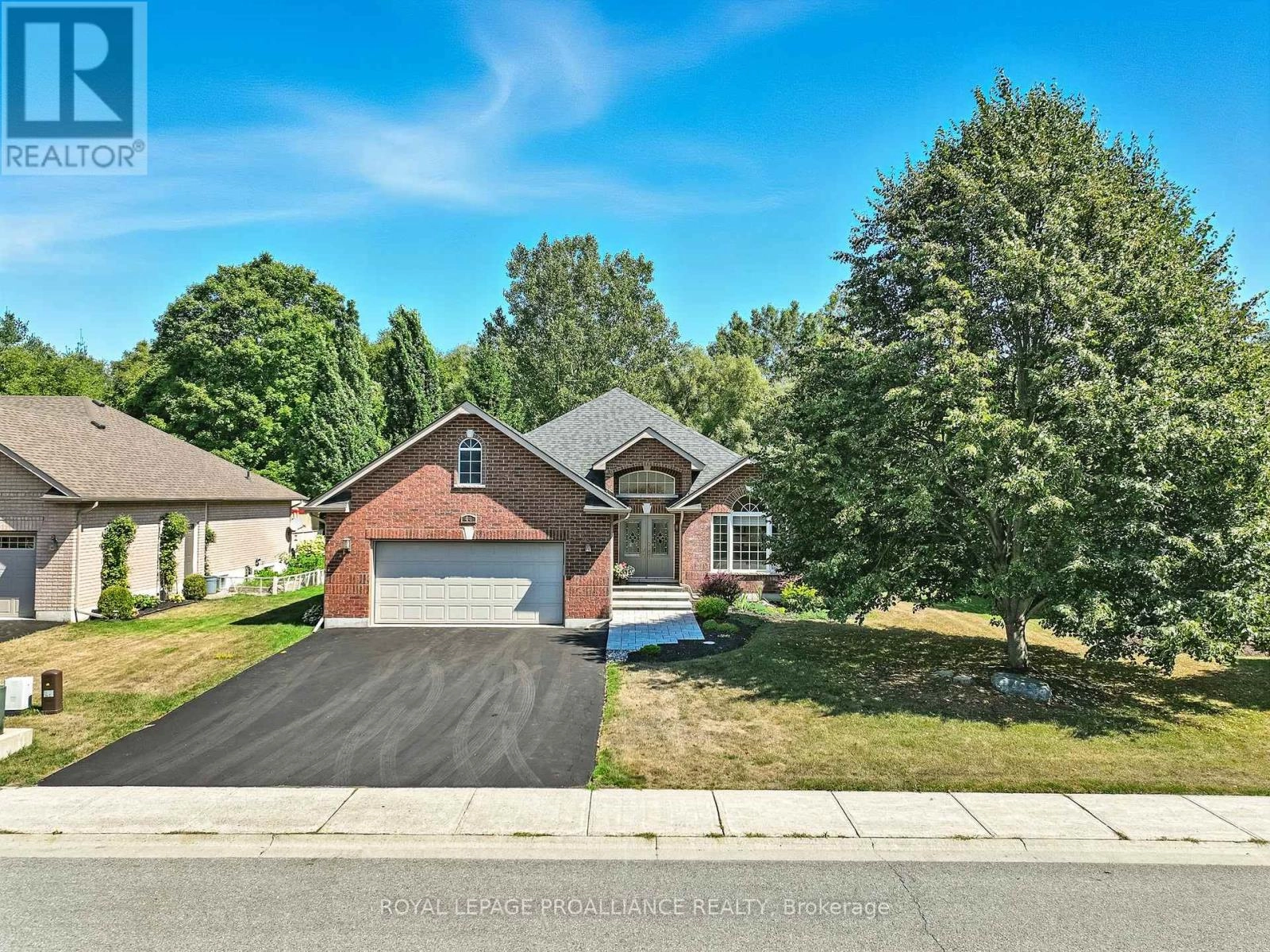 44 Huron Drive, Brighton, Ontario  K0K 1H0 - Photo 3 - X12363452