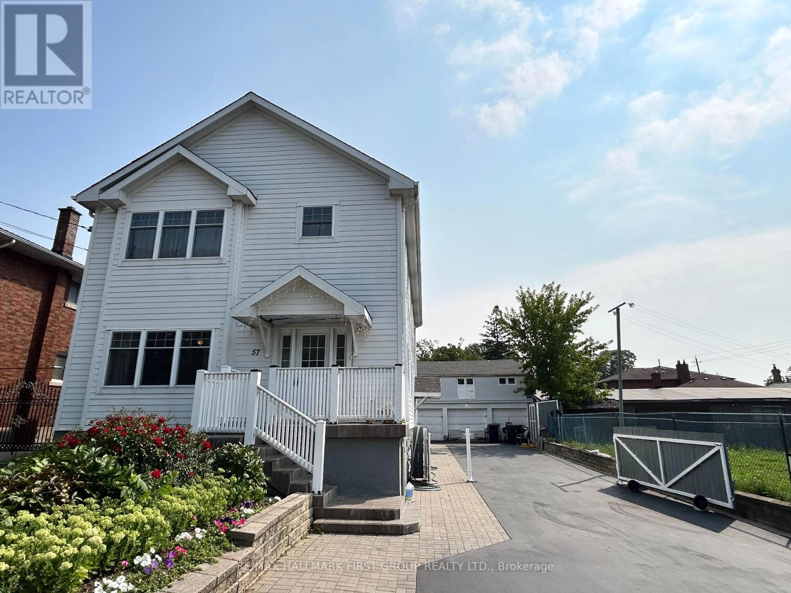 57 Wendell Avenue, Toronto, Ontario  M9N 3K8 - Photo 3 - W12363832