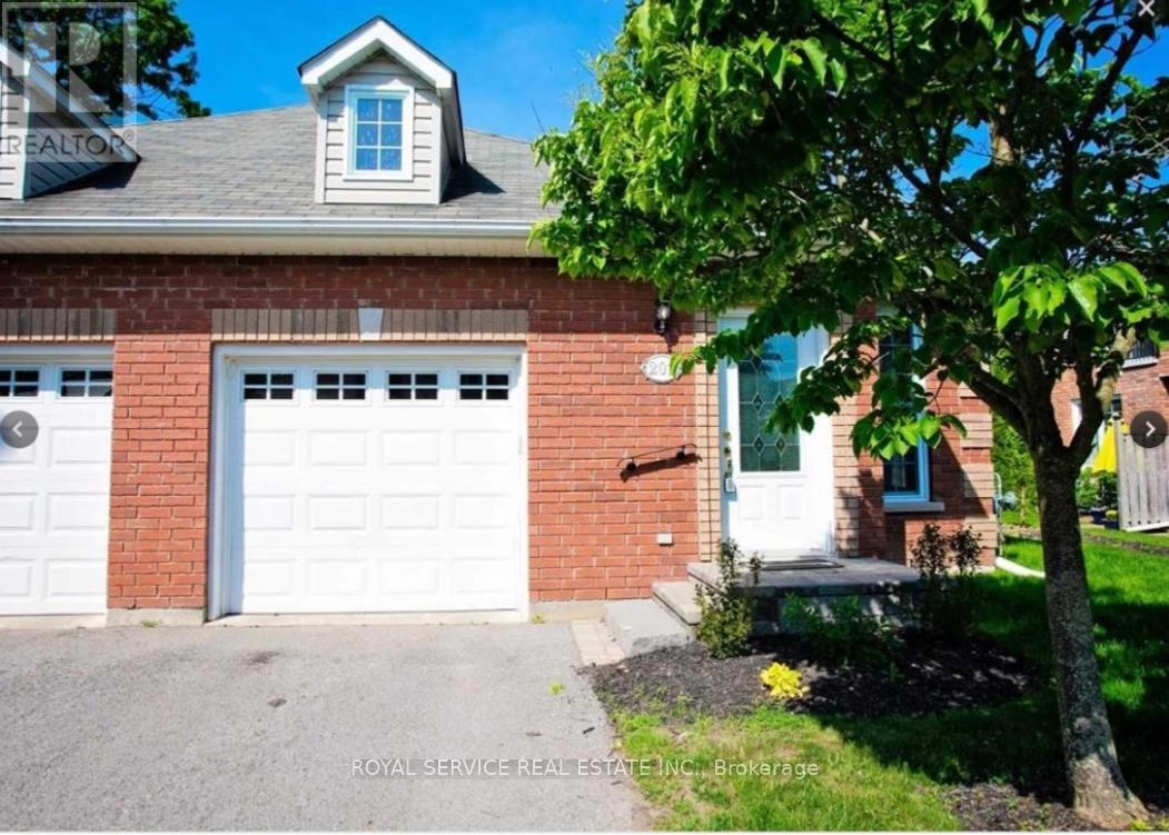 300 D'arcy Street, Cobourg, Ontario  K9A 0A2 - Photo 1 - X12364185