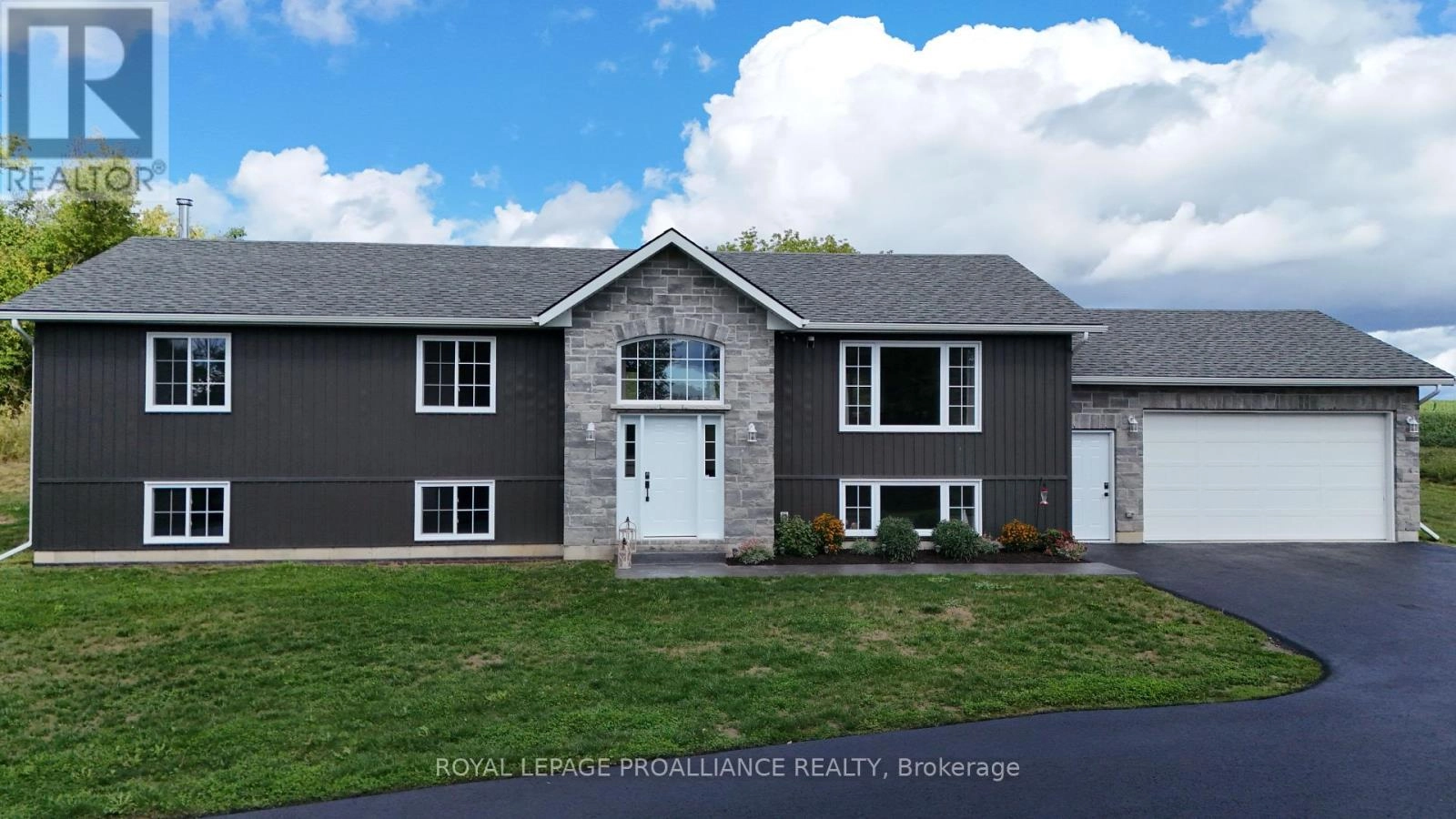 426 Free Road, Quinte West, Ontario  K0K 2C0 - Photo 2 - X12364475