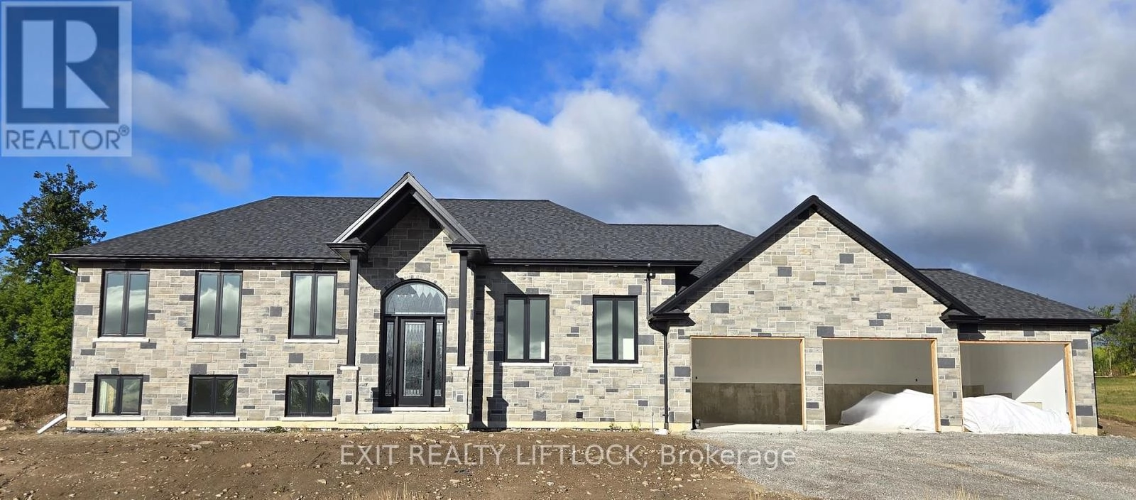 1936 Davenport Road, Cavan Monaghan, Ontario  L0A 1C0 - Photo 1 - X12260296