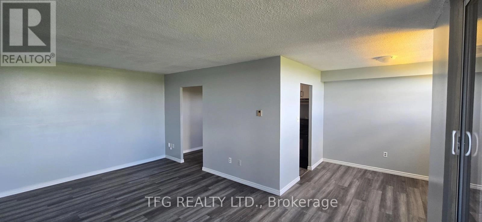 503 - 1371 Simcoe Street N, Oshawa, Ontario  L1G 4X5 - Photo 3 - E12364770