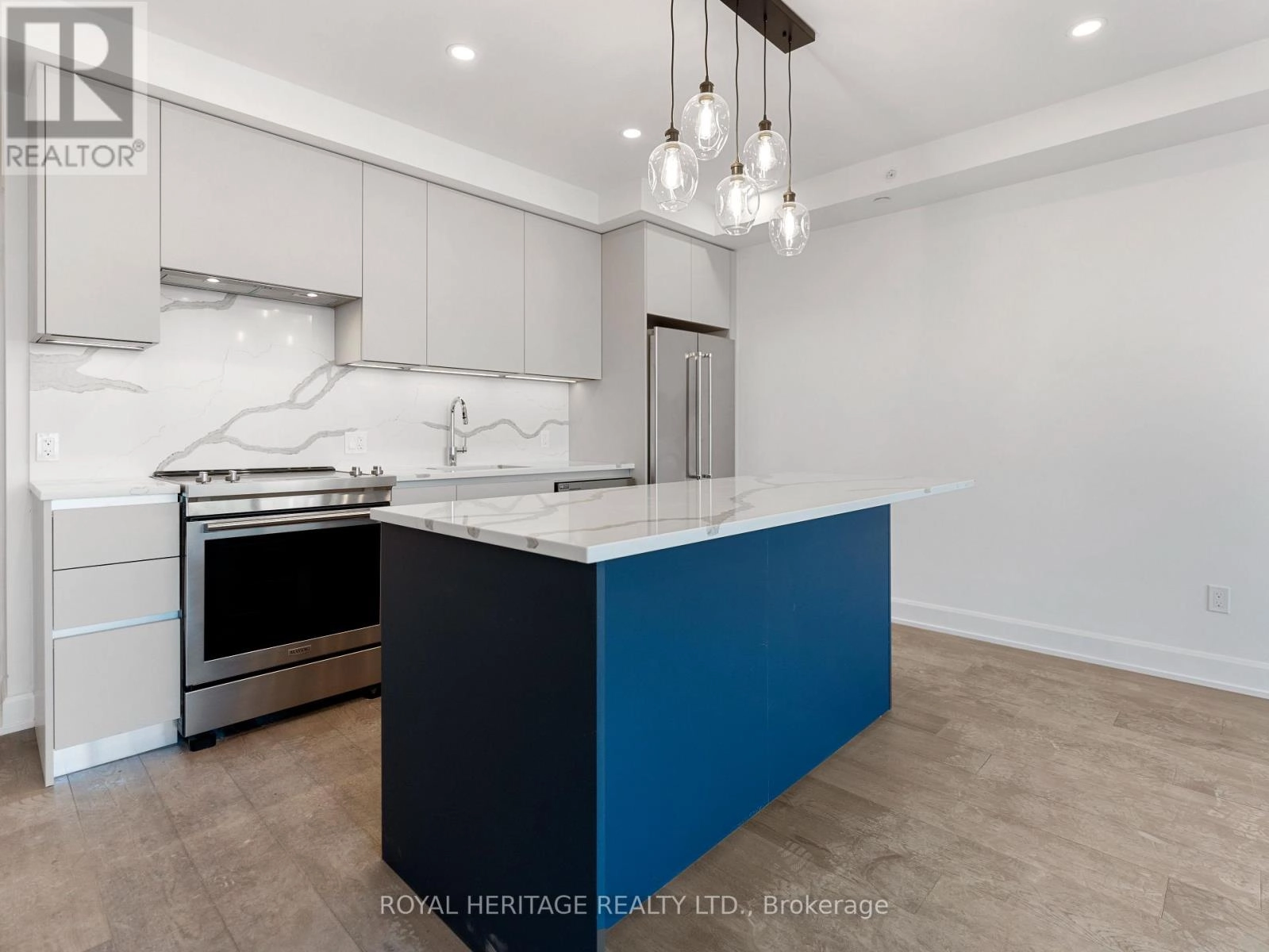 407 - 195 Hunter Street, Peterborough East, Ontario  K9H 1G9 - Photo 1 - X12364767