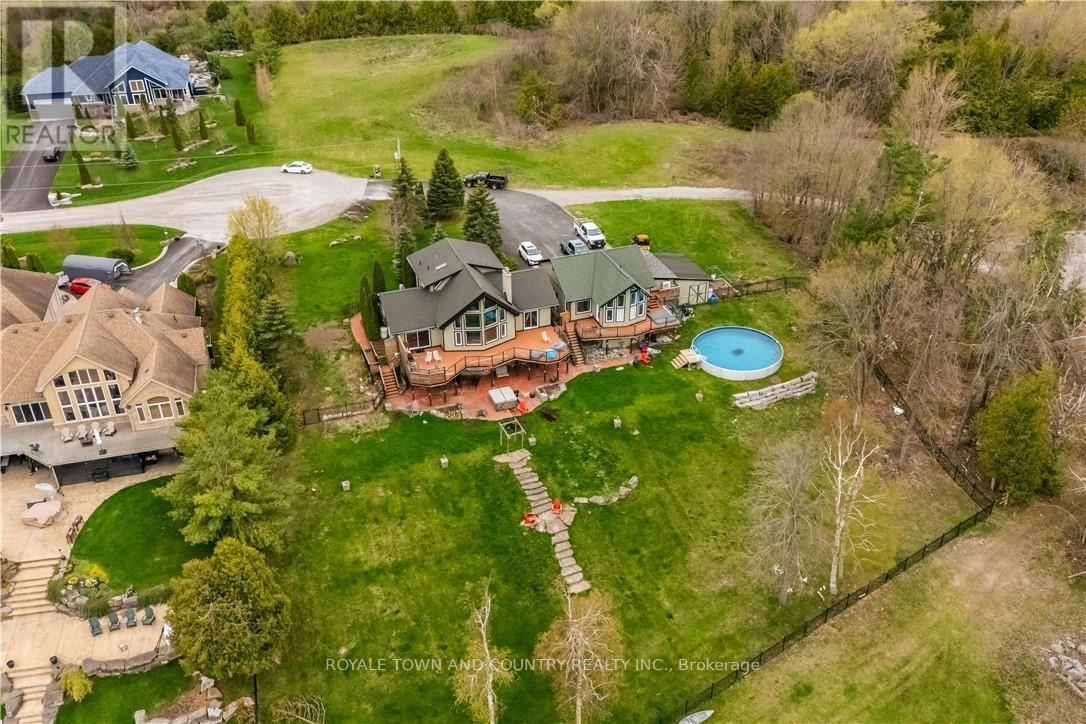 151 Peller Court, Kawartha Lakes, Ontario  K0M 1A0 - Photo 3 - X12364887