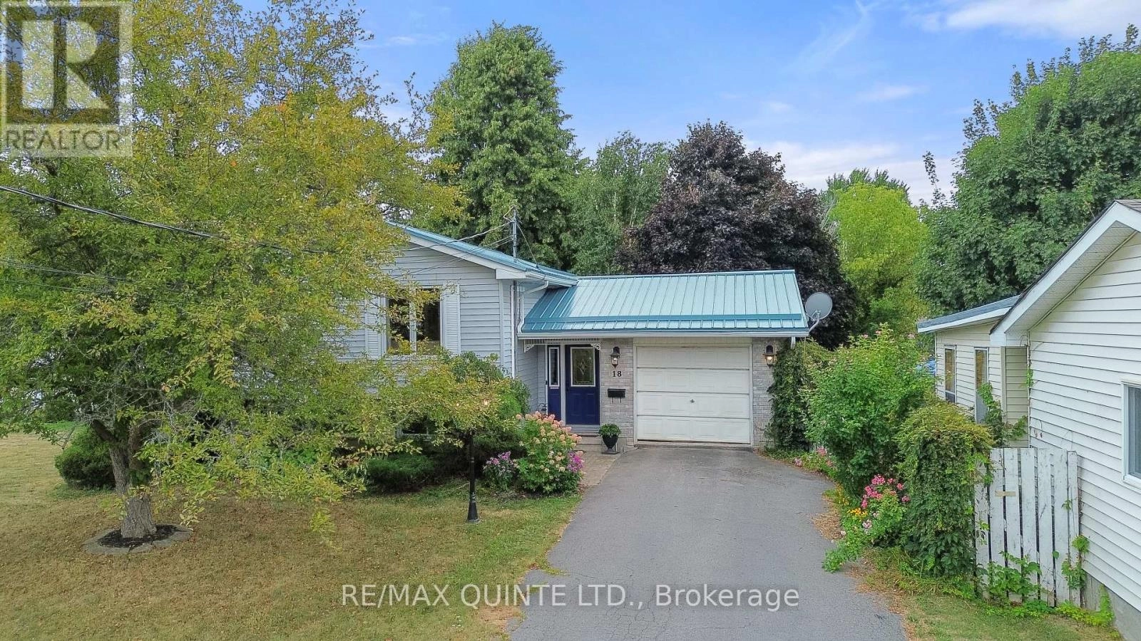 18 Blake Street, Greater Napanee, Ontario  K7R 3E3 - Photo 2 - X12364969