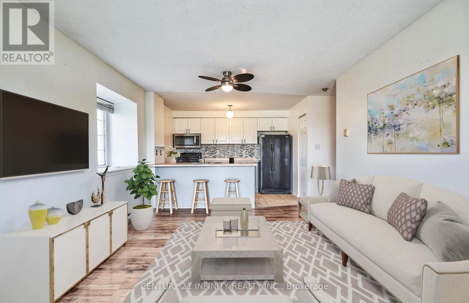306 - 91 Aspen Springs Drive, Clarington, Ontario  L1C 5J9 - Photo 3 - E12365090