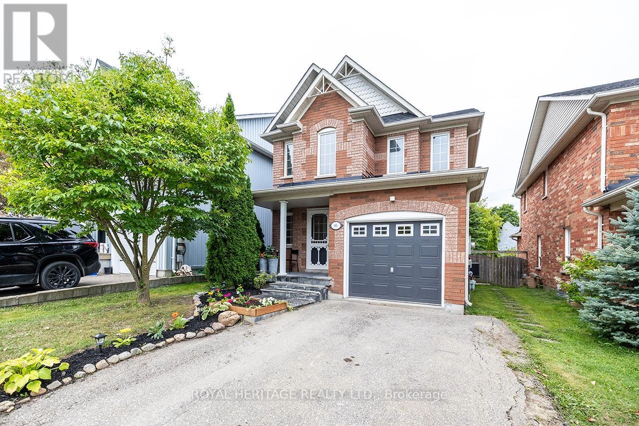 65 MARGARET GRAHAM CRESCENT, East Gwillimbury, Ontario