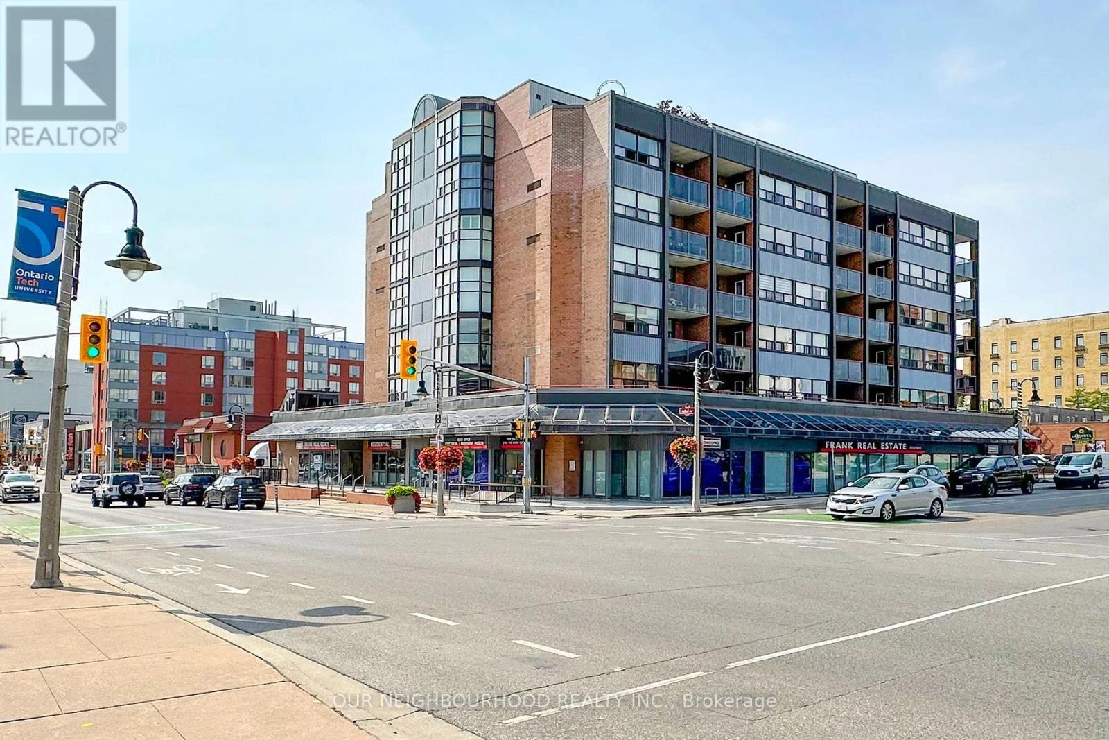 702 - 80 Athol Street E, Oshawa, Ontario  L1H 8B7 - Photo 1 - E12365884