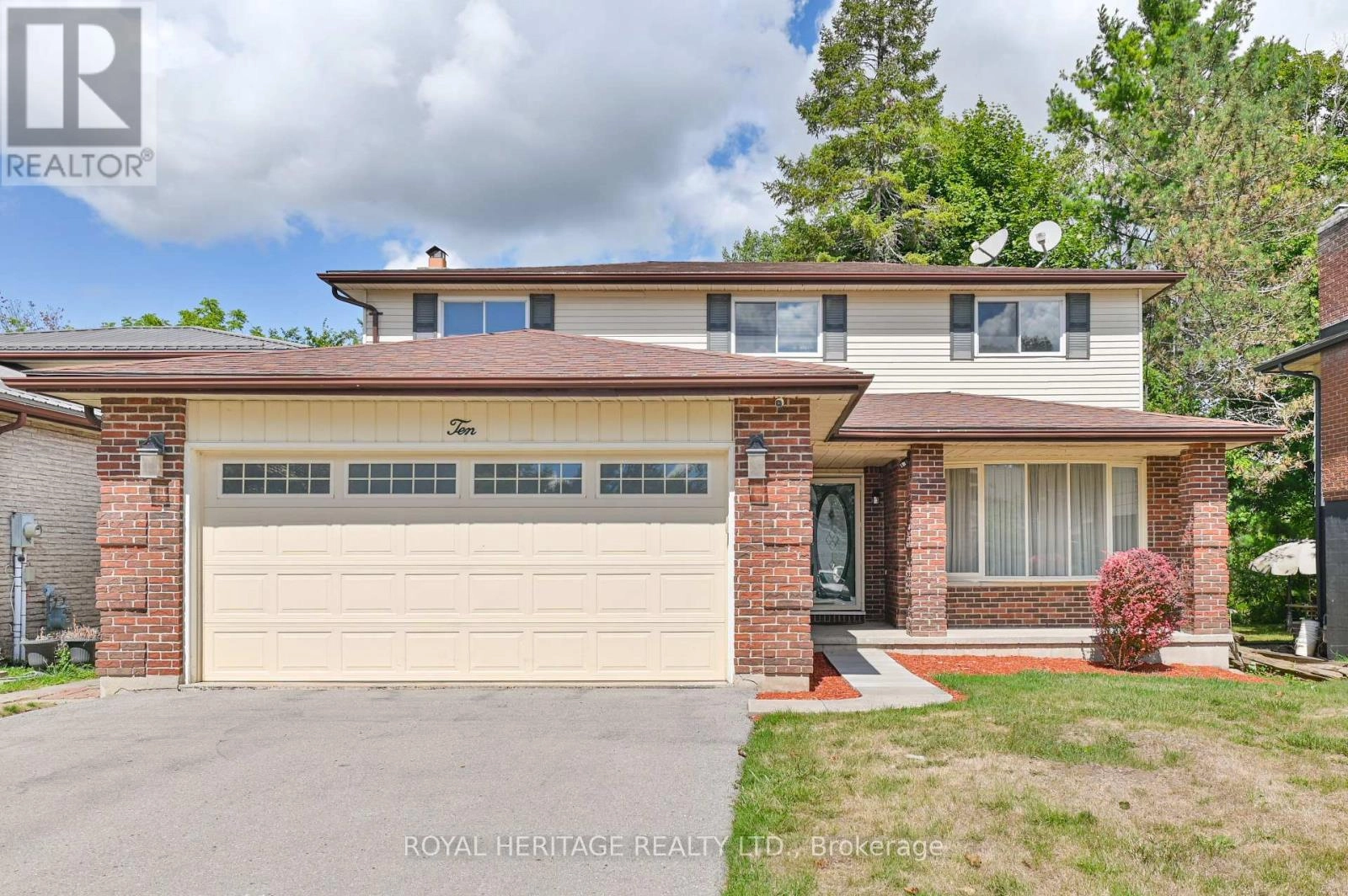 10 Briarwood Crescent, Belleville, Ontario  K8N 5J7 - Photo 3 - X12366104