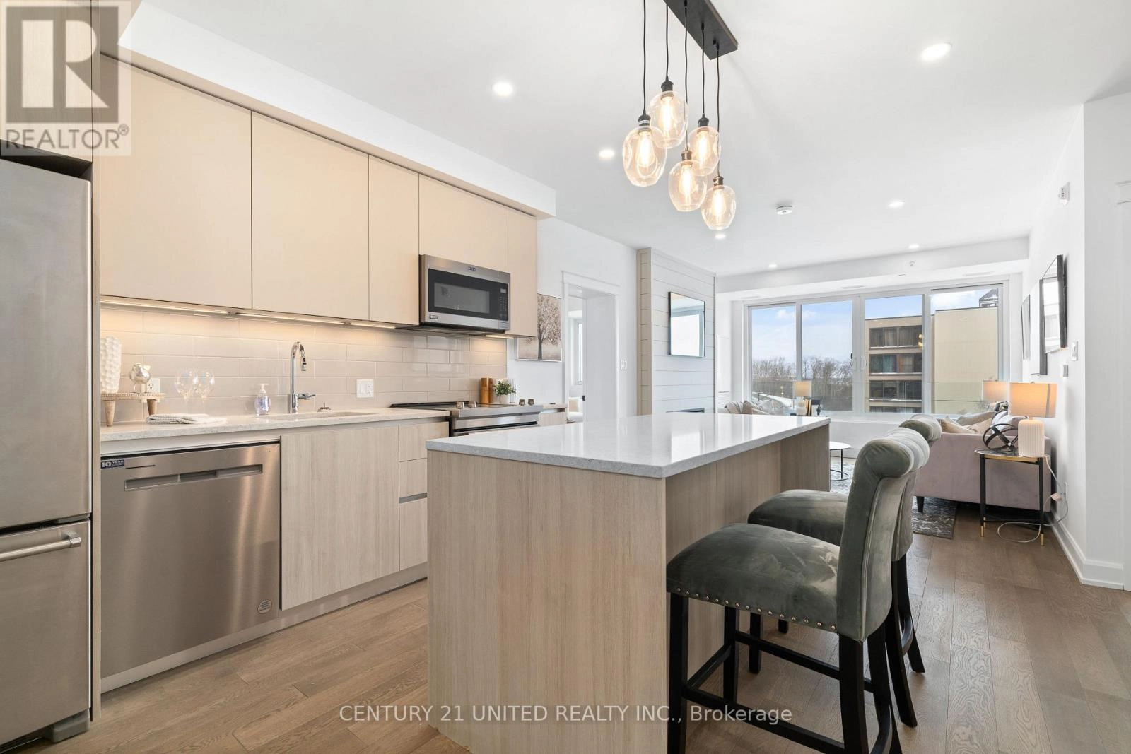 605 - 195 Hunter Street E, Peterborough, Ontario  K9H 1G9 - Photo 3 - X12366551
