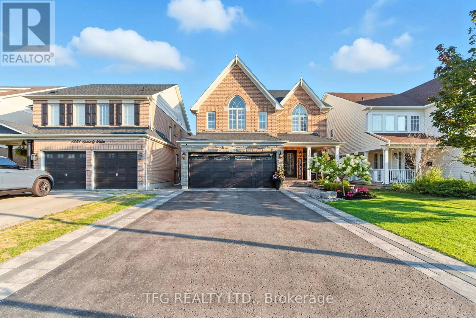 1588 Spencely Drive, Oshawa, Ontario  L1K 0B3 - Photo 2 - E12369032