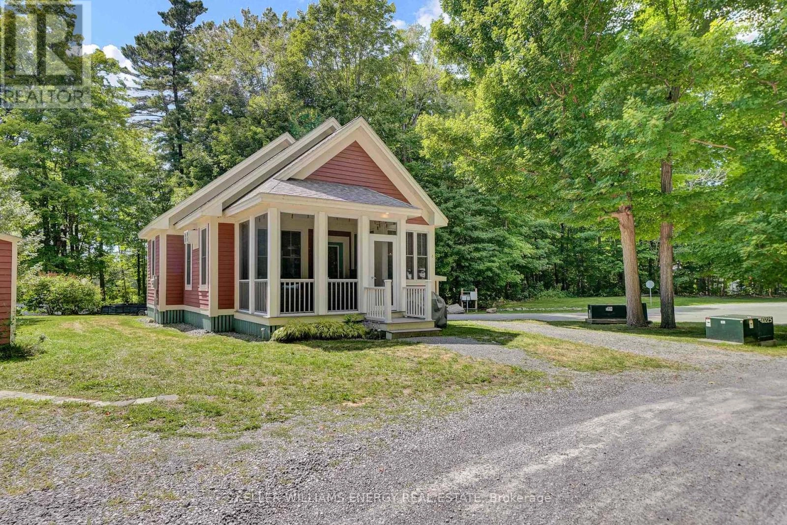 2 Pine Forest Lane, Prince Edward County, Ontario  K0K 1P0 - Photo 1 - X12369974