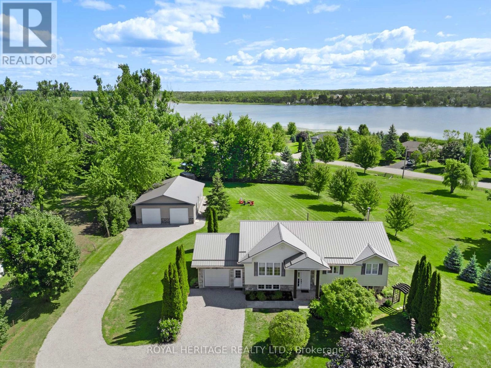108 Beach Road, Kawartha Lakes, Ontario  K0M 2C0 - Photo 2 - X12370125