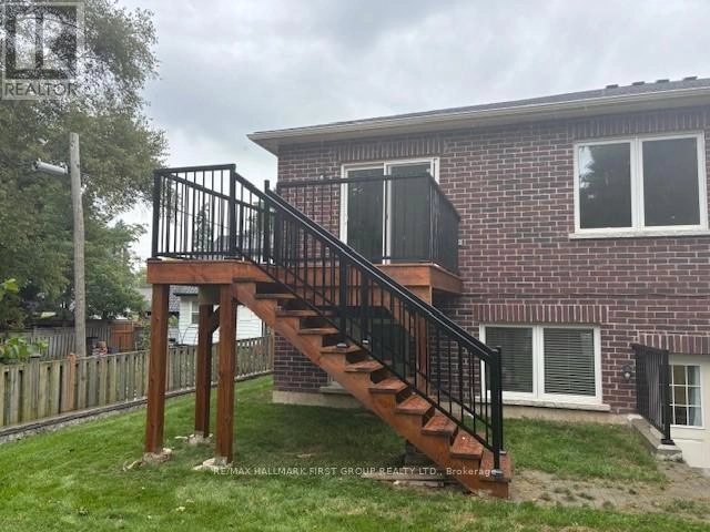 Upper Level - 115 Cedar Street, Whitby, Ontario  L1N 2N9 - Photo 2 - E12370380