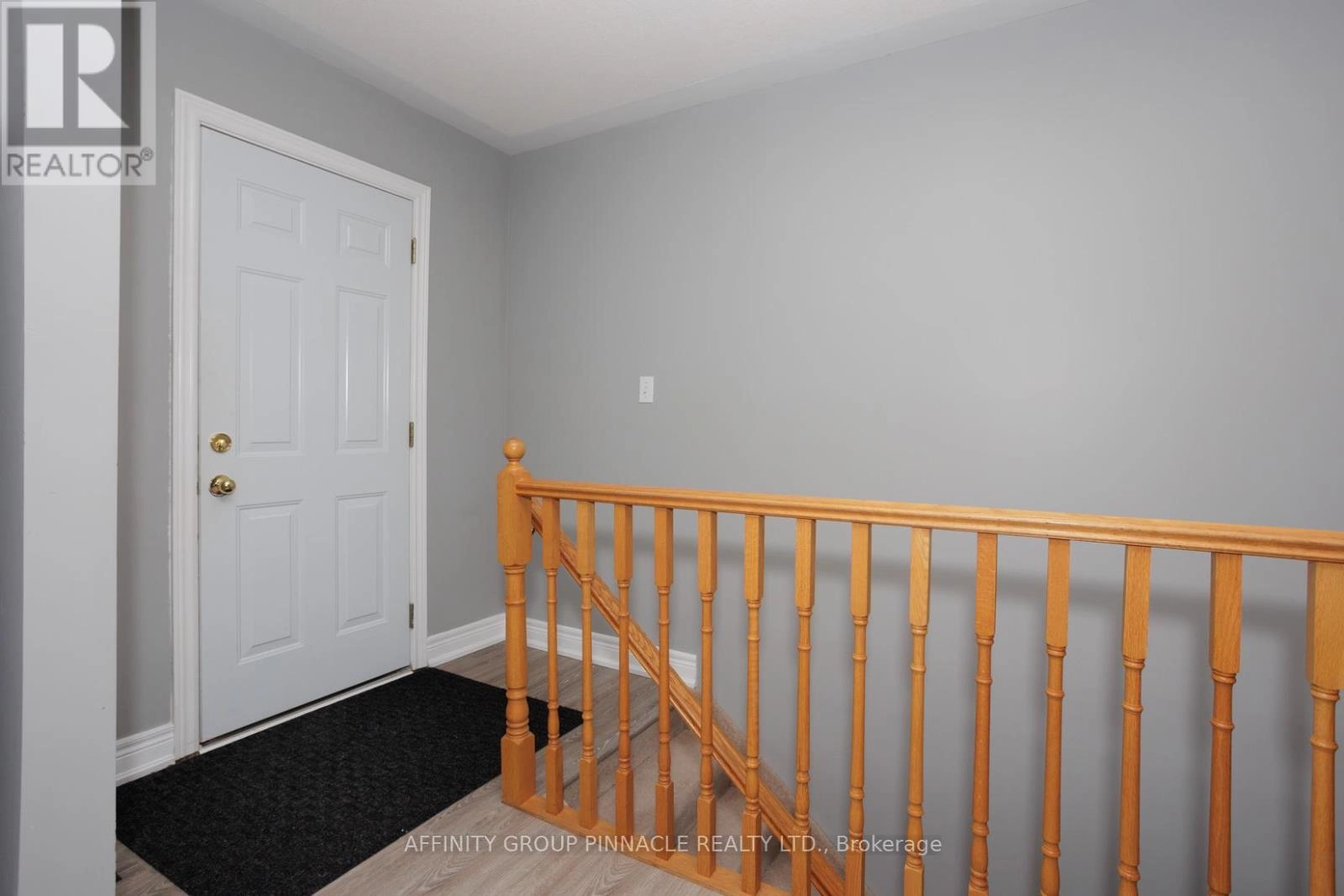 3 Dormer Road, Kawartha Lakes, Ontario K9V 6H8 - Photo 12 - X12370705