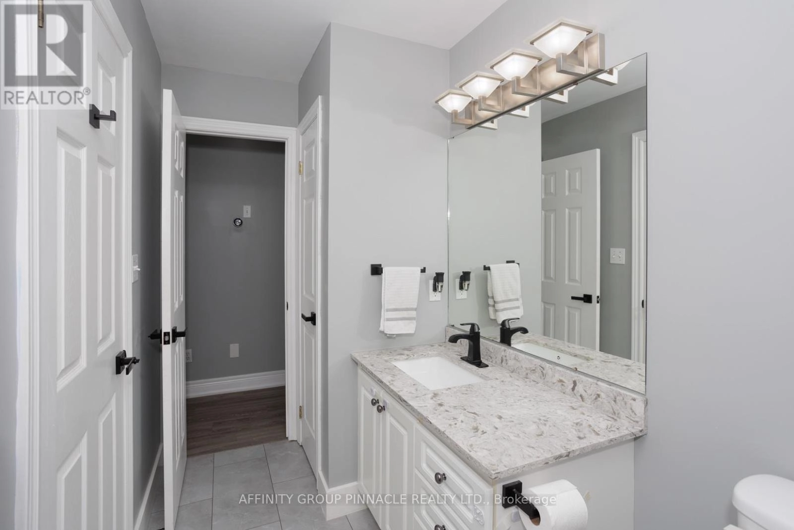 3 Dormer Road, Kawartha Lakes, Ontario K9V 6H8 - Photo 32 - X12370705