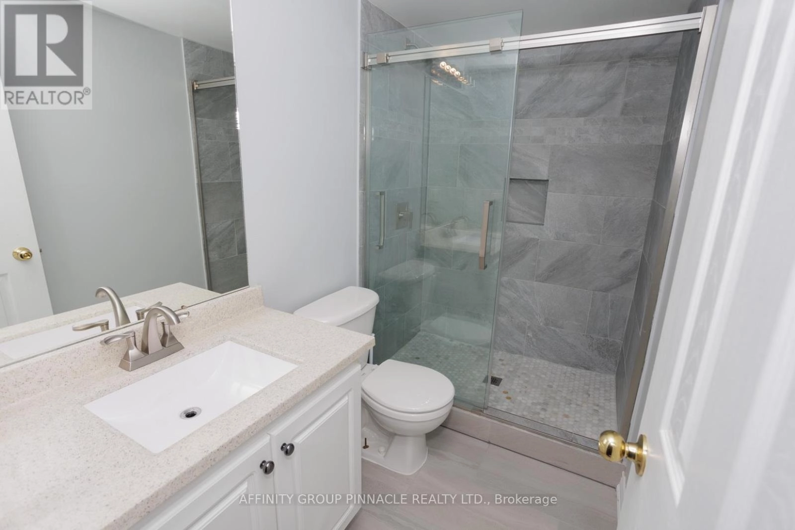 3 Dormer Road, Kawartha Lakes, Ontario K9V 6H8 - Photo 40 - X12370705