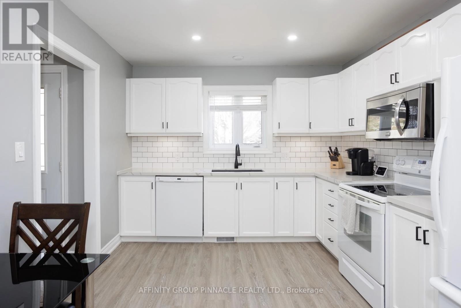 3 Dormer Road, Kawartha Lakes, Ontario K9V 6H8 - Photo 9 - X12370705