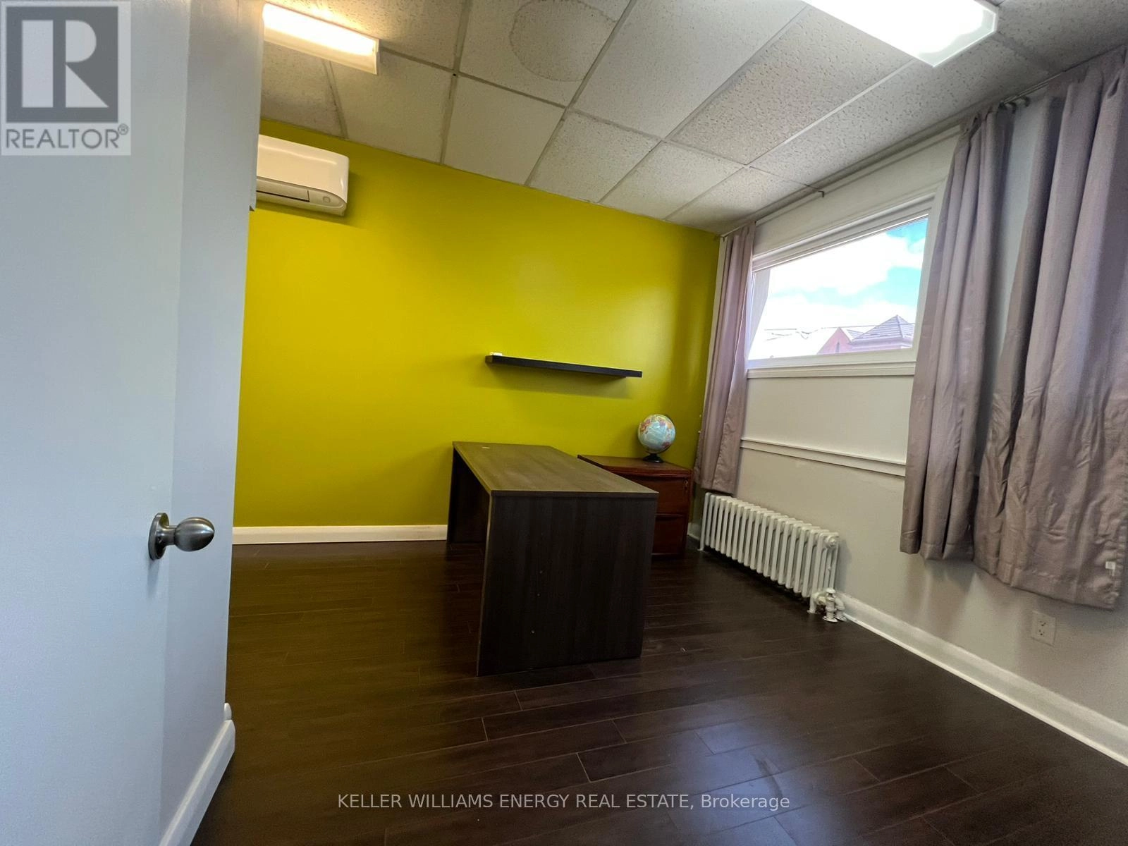 2 - 136 Simcoe Street N, Oshawa, Ontario  L1G 4S7 - Photo 3 - E12370965