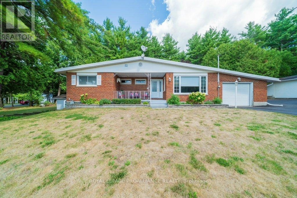 1676 Foxboro Stirling Road, Quinte West, Ontario  K0K 3E0 - Photo 1 - X12371753