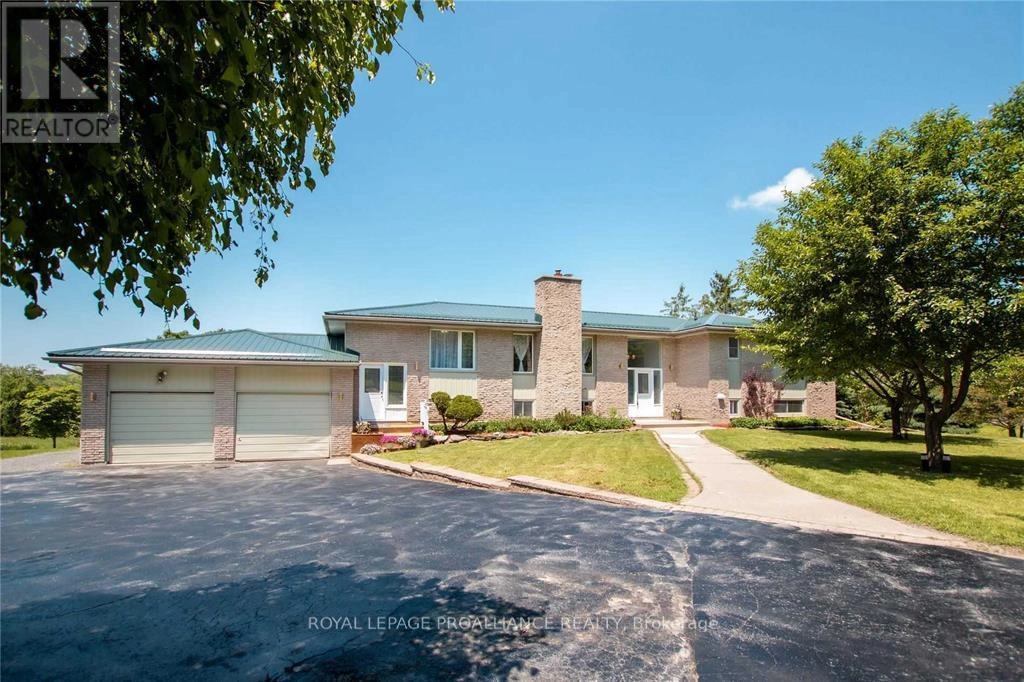 267 County Road 28, Prince Edward County, Ontario  K8N 4Z7 - Photo 1 - X12273076