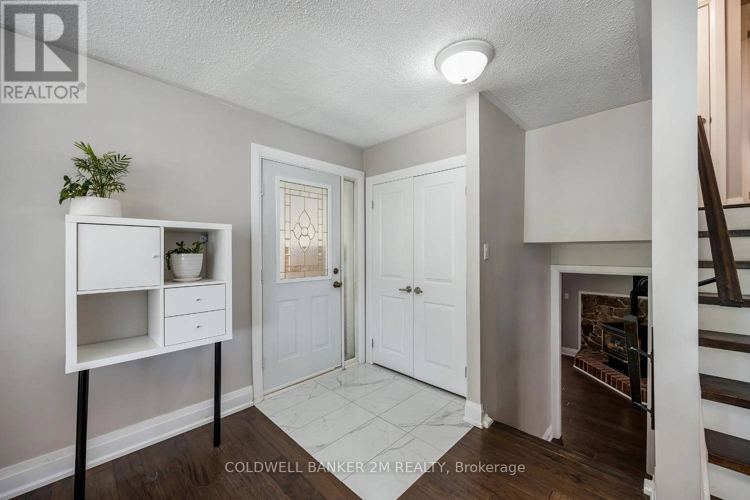 246 Harmony Road N, Oshawa, Ontario  L1G 6L5 - Photo 3 - E12372386