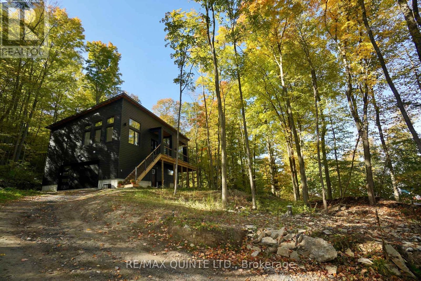11509 Loyalist Parkway, Prince Edward County, Ontario  K0K 2T0 - Photo 1 - X12372690