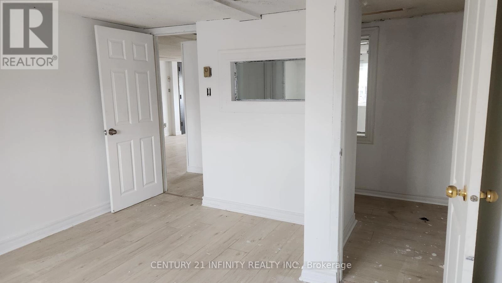 8 - 1019 Nelson Street, Oshawa, Ontario  L1H 7N9 - Photo 3 - E12373278