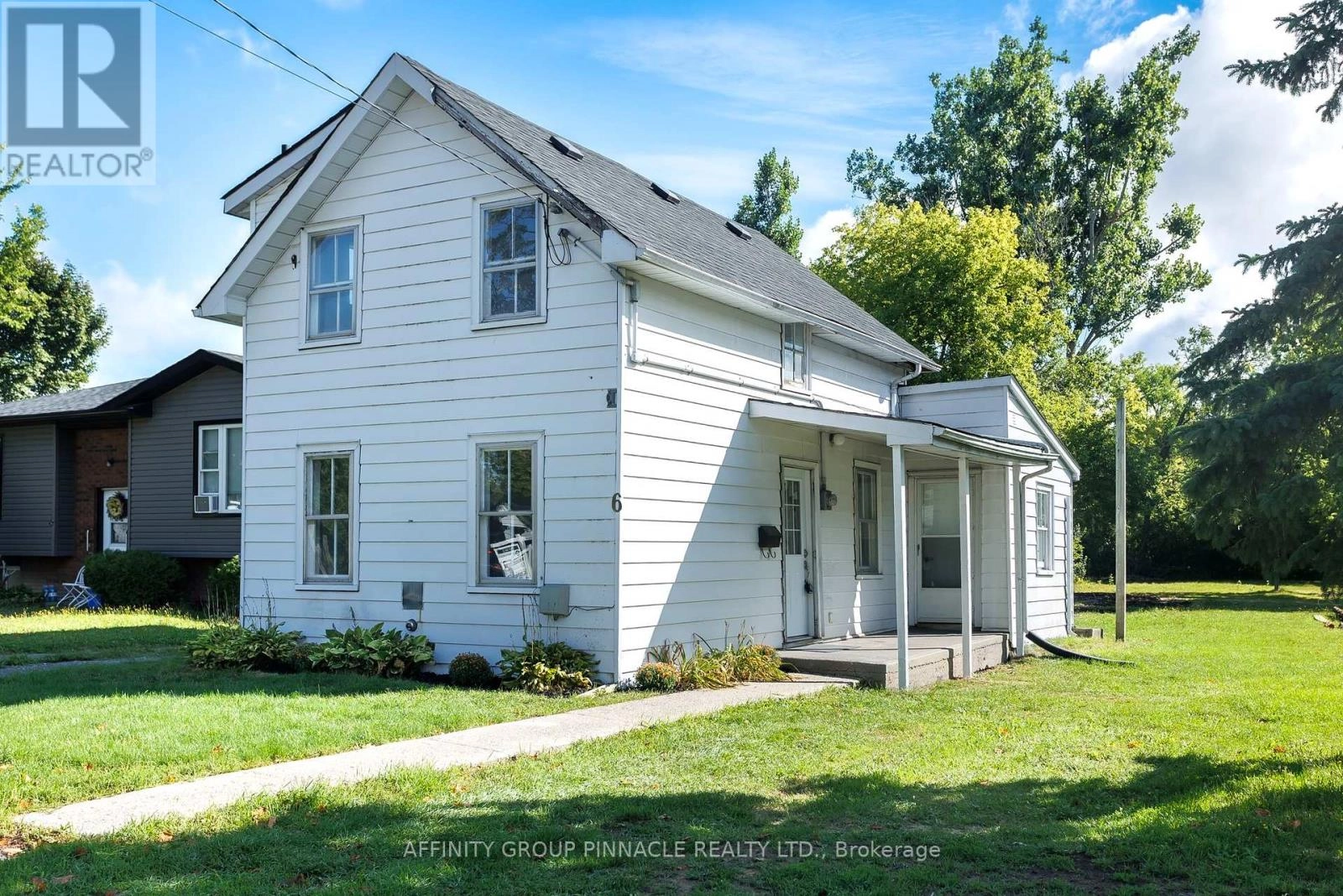 6 Duke Street, Kawartha Lakes, Ontario  K9V 2K4 - Photo 1 - X12374156
